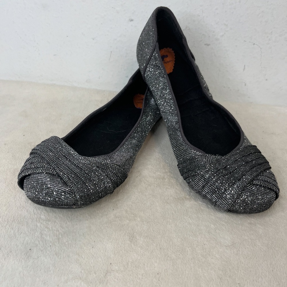 Rocket Dog Women Flat Slip On Silver Sparkle  - Size 8